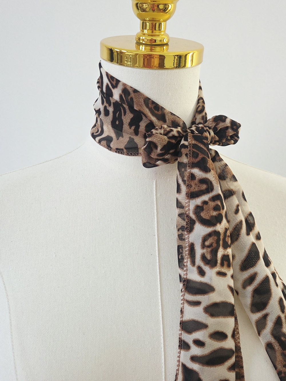 Leopard Print Scarf - Picture 4 of 6